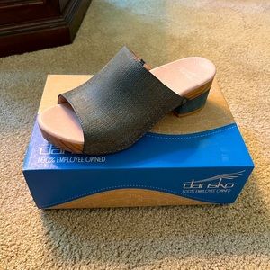 Dansko Leathered Heal Sandals